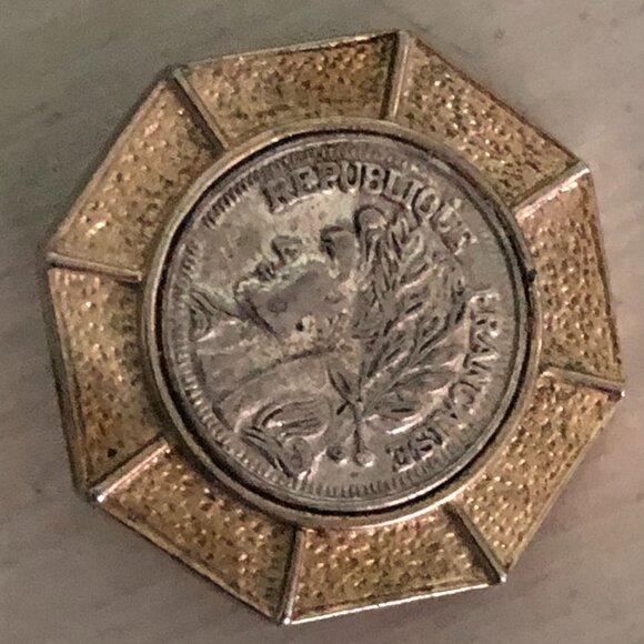 Vintage French Republique Francaise Coin Gold Tone Clip On Earrings Large - Picture 3 of 9